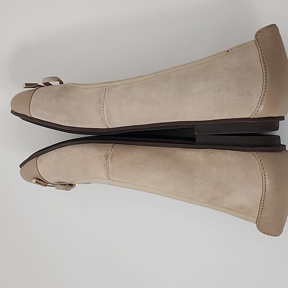 Vionic Minna Ballet Flat Beige Suede with Leather Toe and Heel Size 6 - Picture 8 of 14